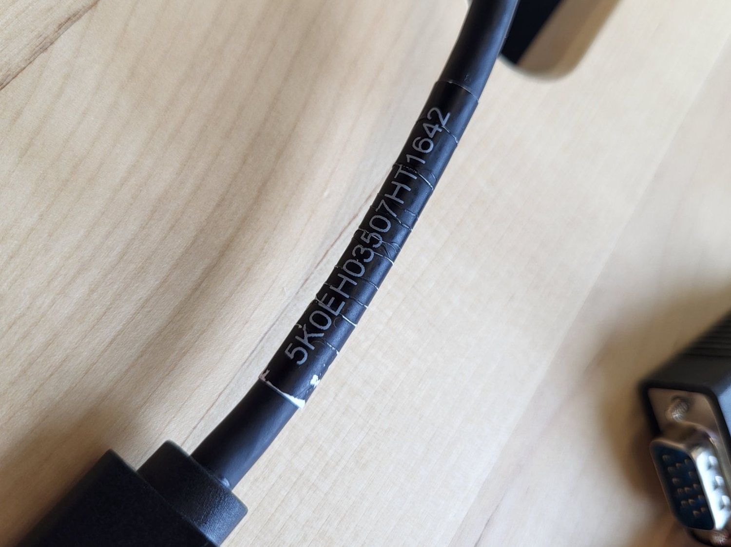 Adattatori: DELOCK VGA zu HDMI Adapter – Usato da Rümlang venduto da Greenliff 4