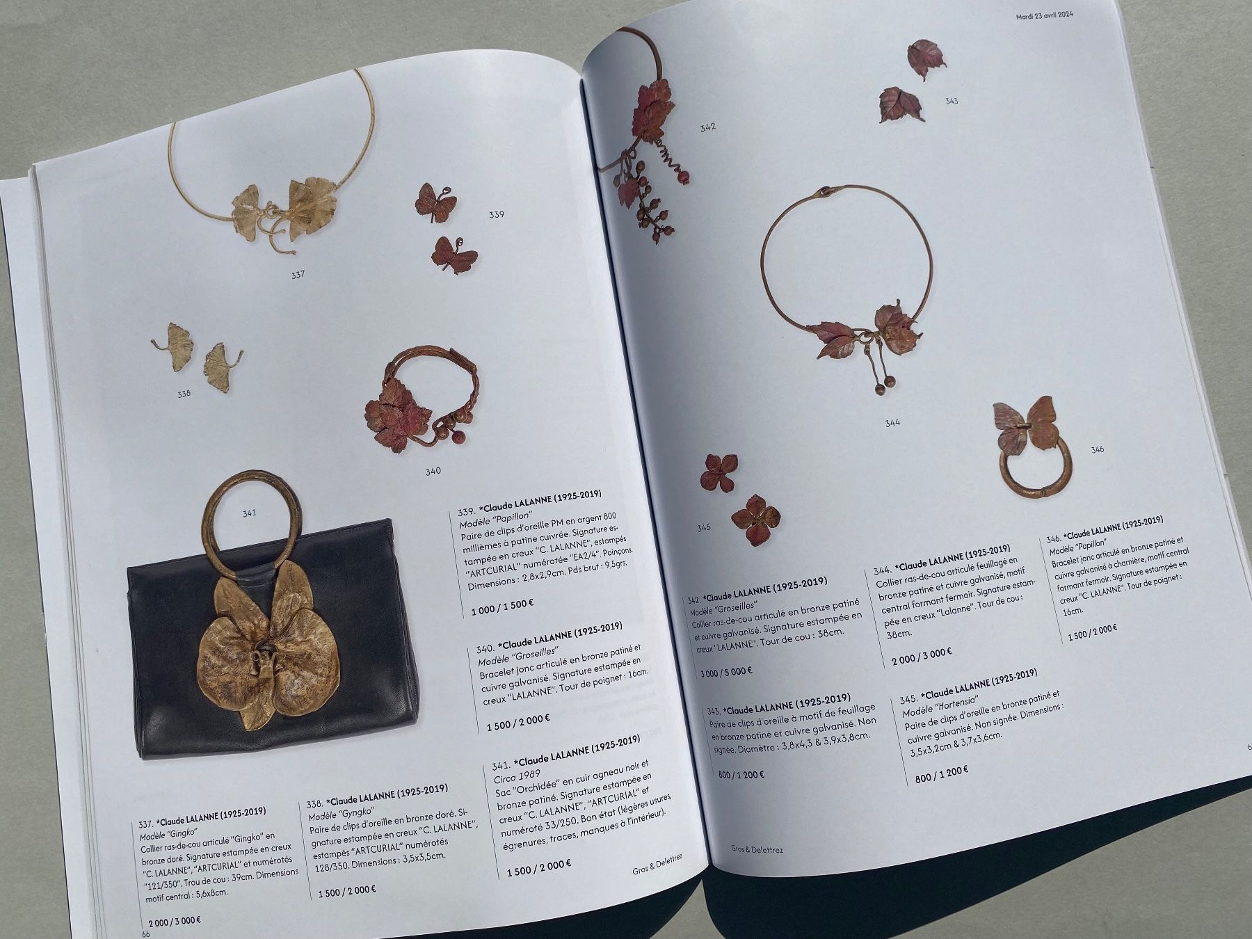 Libri: Haute Couture, Mode & Accessoires, Katalog – Usato da Zürich venduto da lesgarcons 4