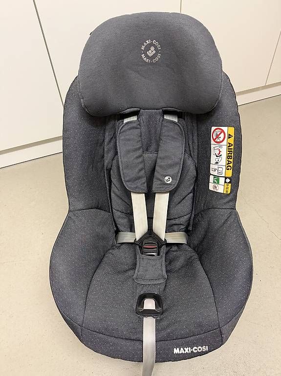 Maxi-Cosi Seggiolini per auto: Maxi Cosi Smart Pearl + 2WayFix Basisstation – Usato da Meilen venduto da ben_w9xw