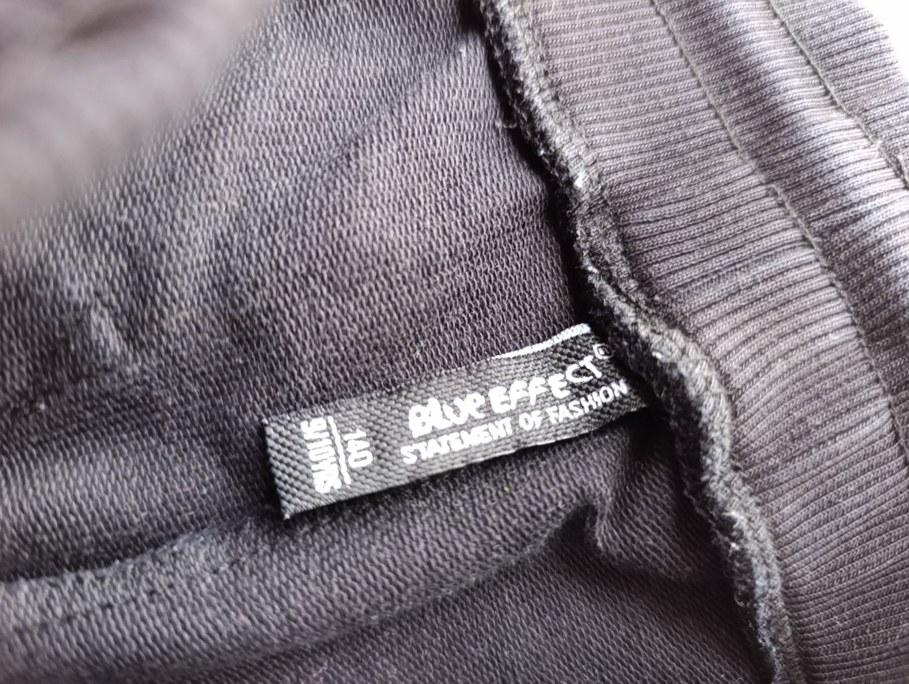 Pantaloni: Kinder Jogging Hose Schwarz Gr 134-140 – Usato da Zürich venduto da mir_2kjl 2