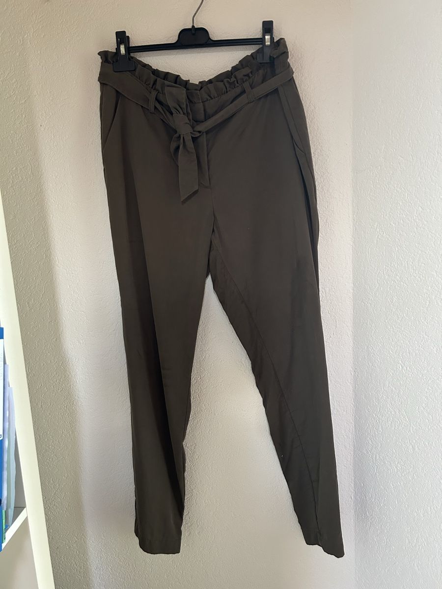 Pantaloni: Damen-Hose von Comma – Usato da Kirchberg BE venduto da chr_w7tl 3