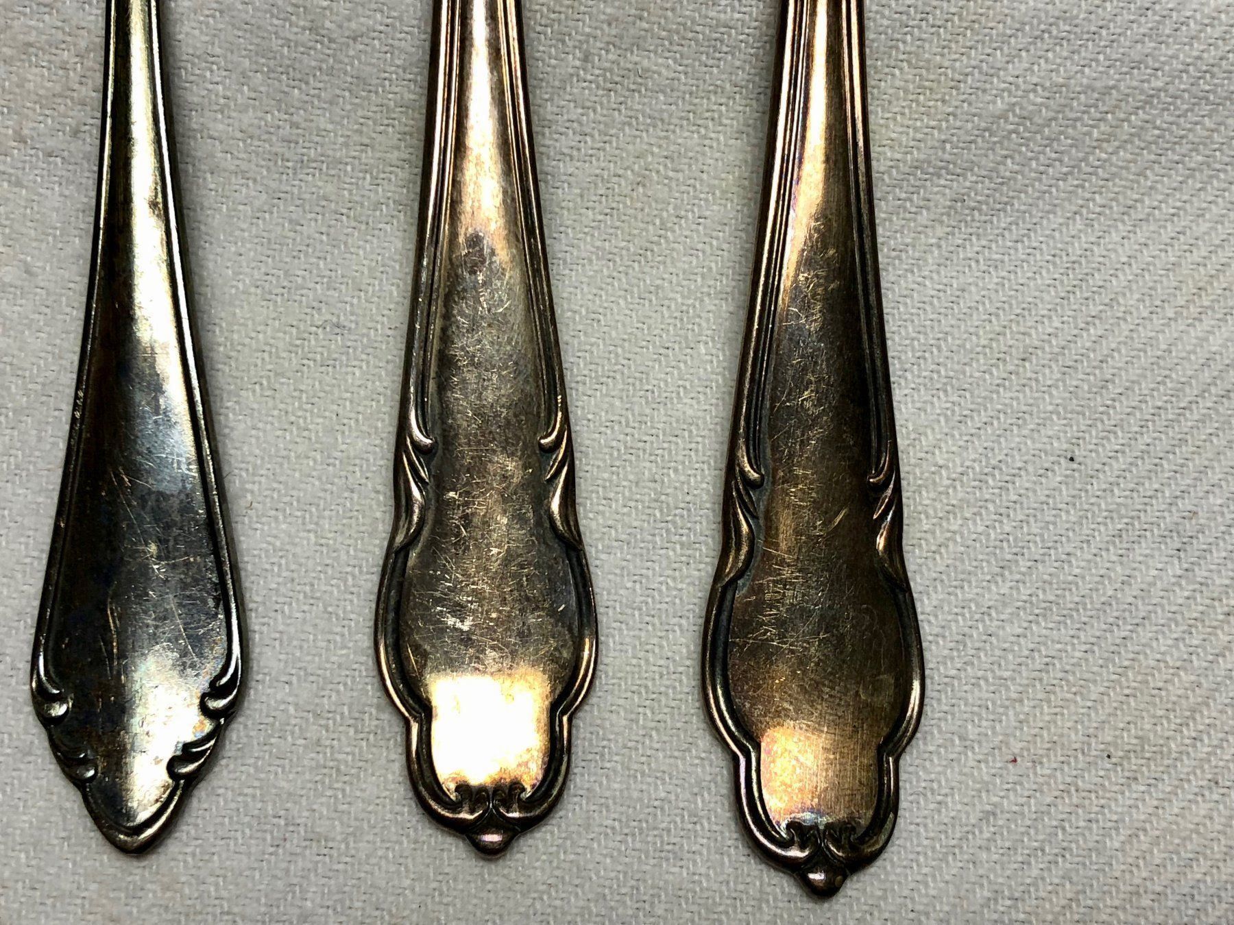 Löffel: 3 Silberlöffel und 1 Messer, 96g Silber – Gebraucht aus Röschenz von Sharjah 4