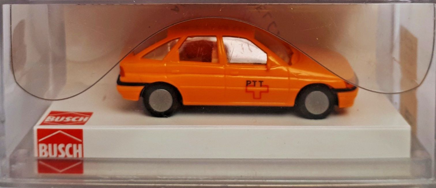 Busch Modellini d'auto: Ford Escort Busch 1:87 Schweizer Post PTT – Nuovo e nell'imballaggio originale da Schenkon venduto da magier54