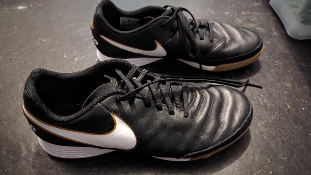 hallenschuhe tiempo