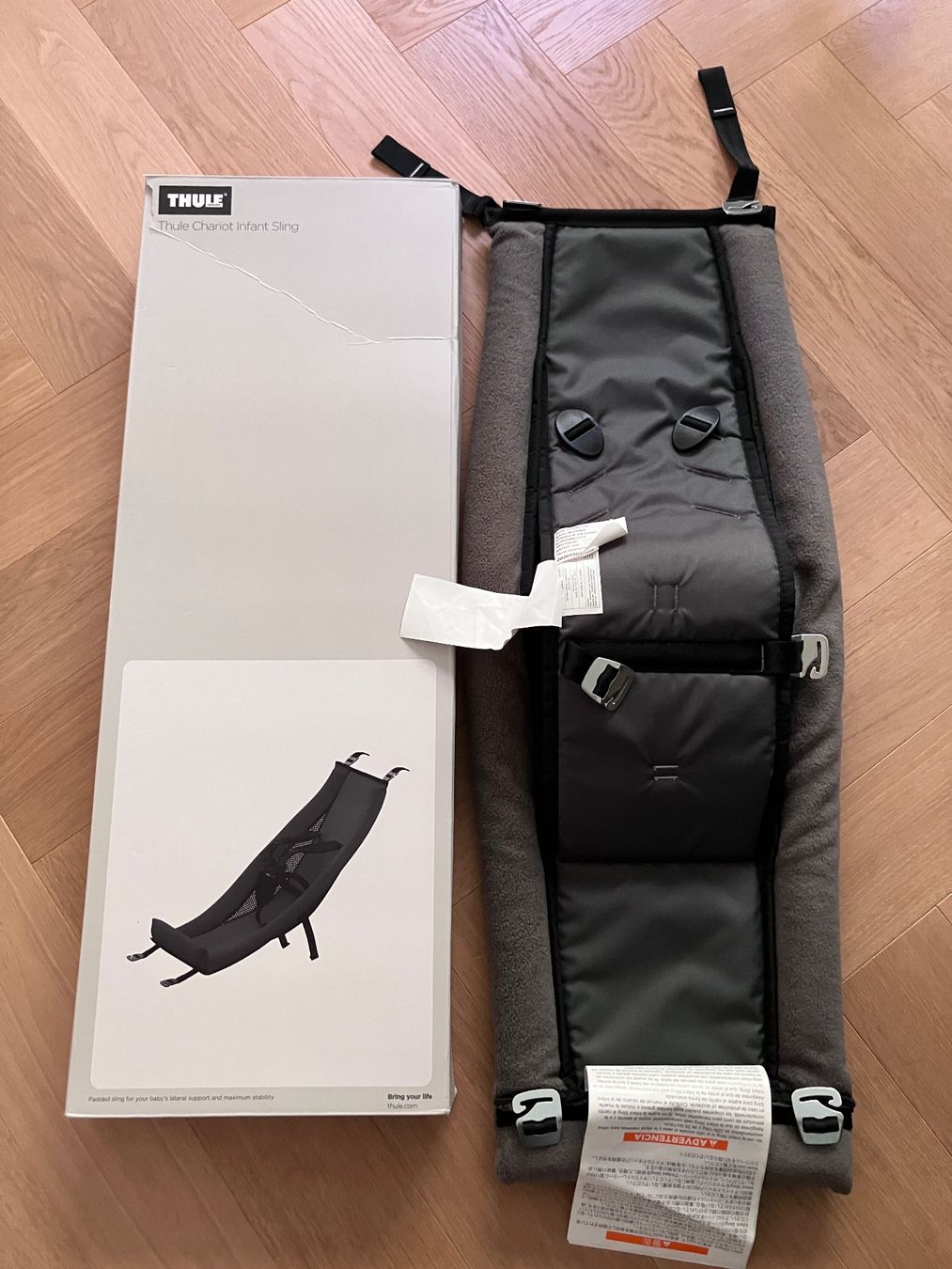 Thule Kinderwagen: Thule Chariot Infant Sling – Gebraucht aus Frauenfeld von andrea211 1