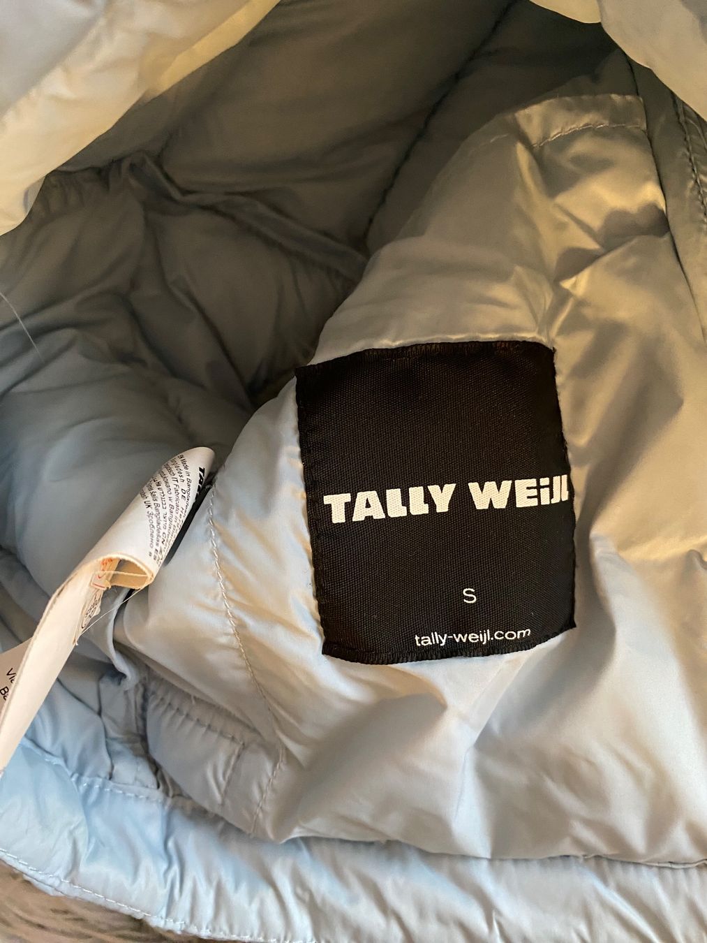 Altro abbigliamento per bambina: TALLY WEJIL 2 Steppwesten, Gr.S – Usato da Vezia venduto da luce2011 4