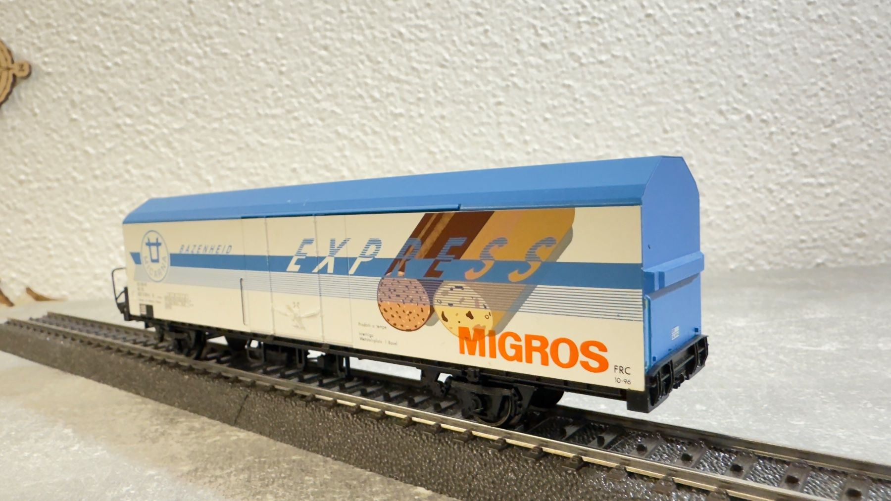 Roco Modellini di ferrovie: Roco Kühlwagen Migros H0 / DC – Usato da Schlieren venduto da rat_lq6b 4