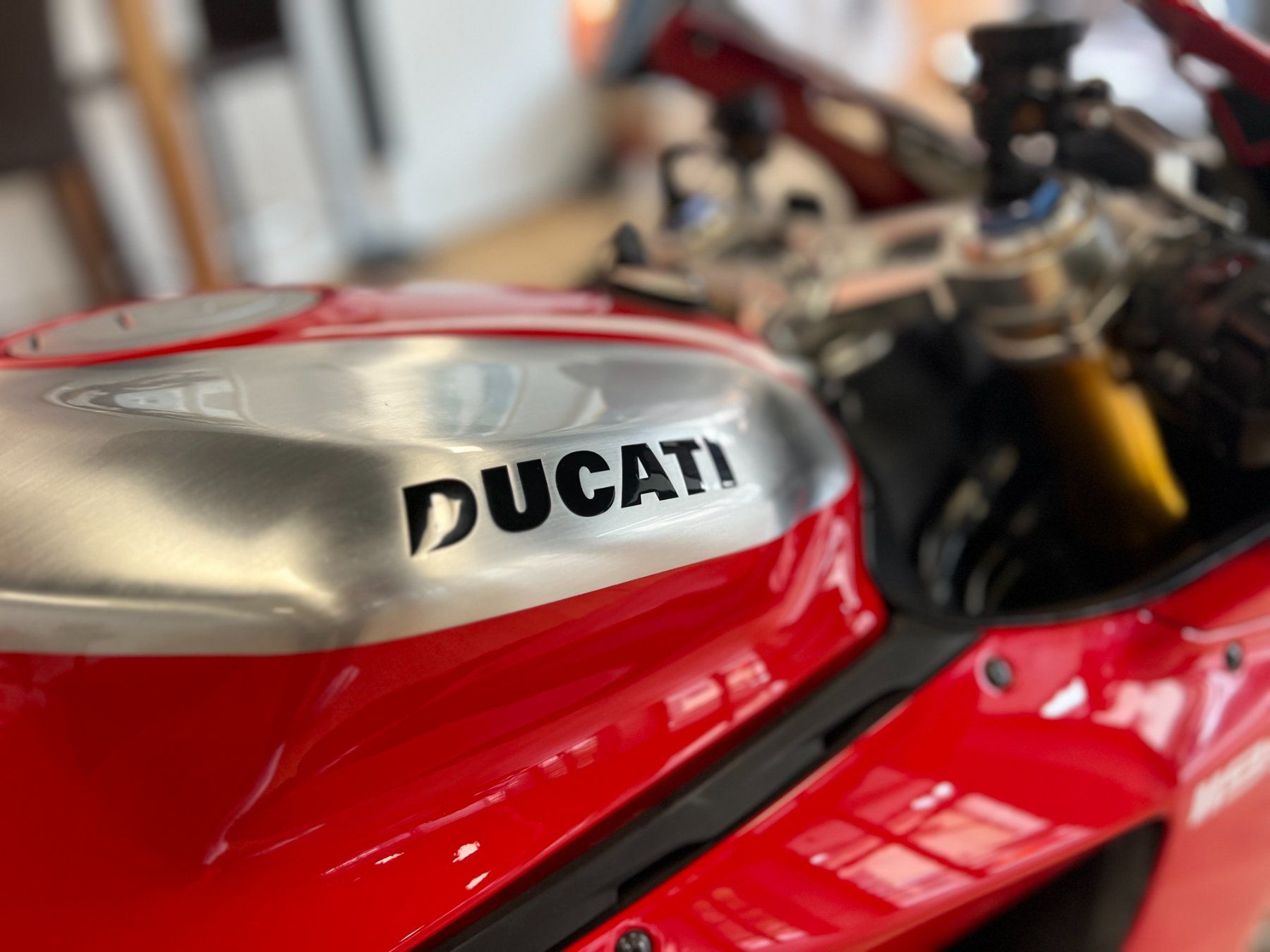 Ducati Strada: Ducati Panigale 1199 R – Usato da Kemptthal venduto da LTA_Group 6