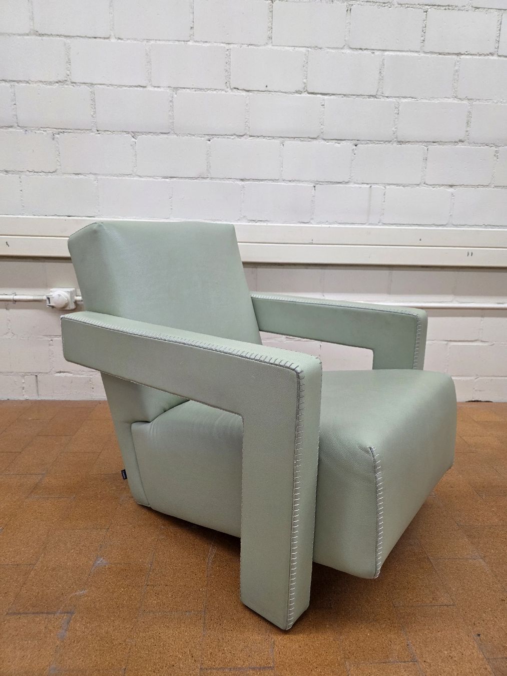 Cassina Sessel: Designer Sessel Cassina Utrecht Leder – Gebraucht aus Lichtensteig von Usedinstorecom