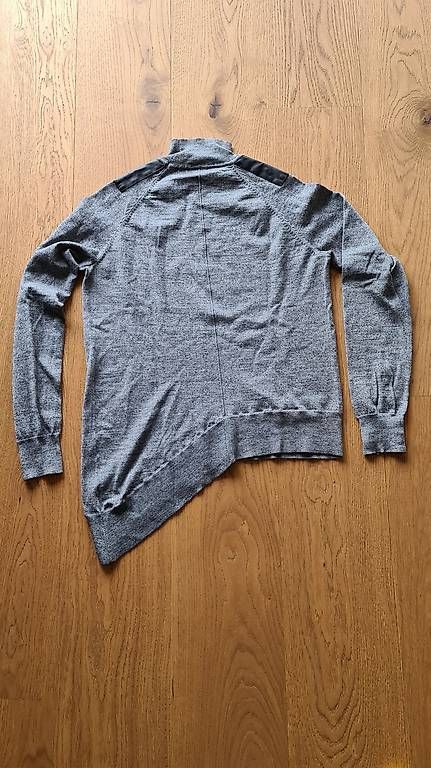 Karen Millen Maglioni & Felpe: Karen Millen Pullover grau Grösse 4 – Usato da Buchs AG venduto da Stunner 1