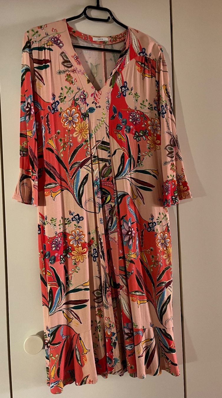 Vestiti: Jersey Kleid v. Lucia, Gr. 44 – Usato da Meilen venduto da Feldmeilen 5