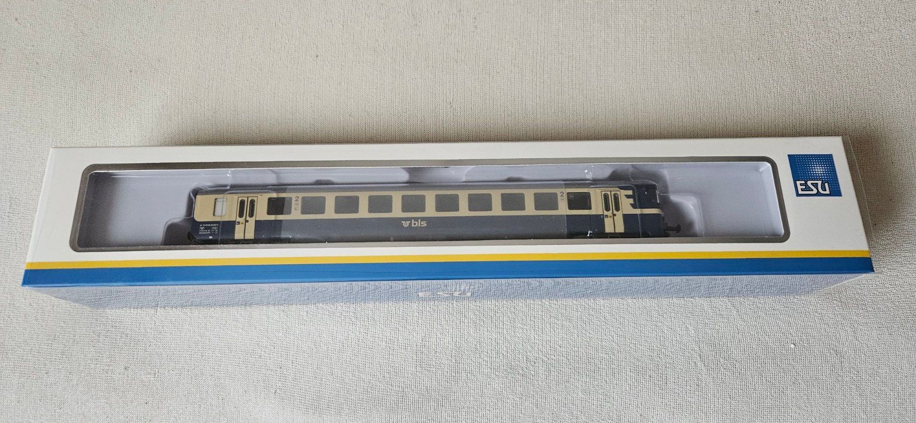 Esu Modellini di ferrovie: ESU 36650 BLS Steuerwagen – Nuovo e nell'imballaggio originale da Othmarsingen venduto da Folken
