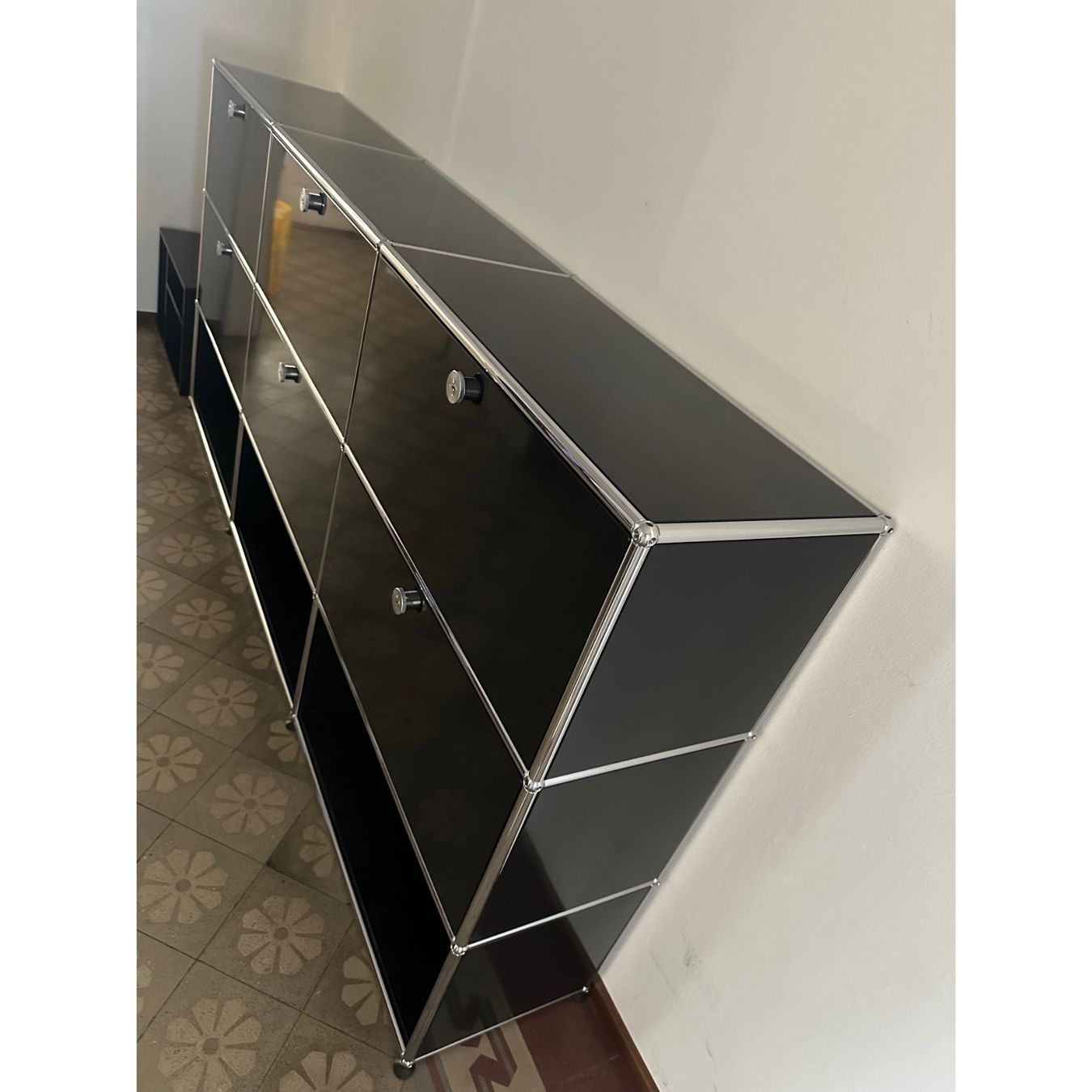 USM Scaffali: Mobile USM Haller nero – Usato da Lugano venduto da YannickW97 1