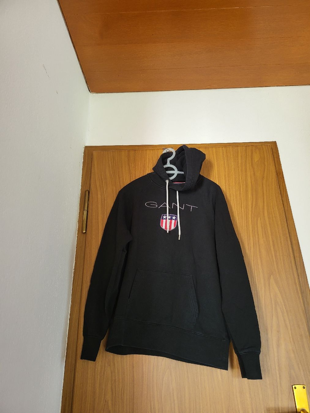 Gant Pullover & Sweatshirts: Pull GANT noir, taille L, parfait pour l'automne! – Gebraucht aus Niedergösgen von Eva2410