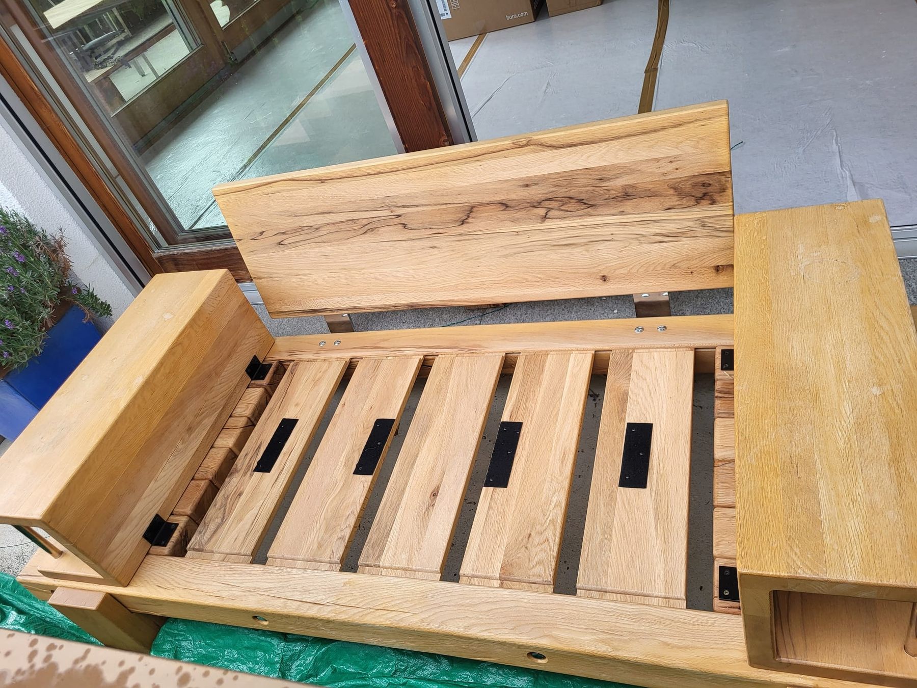 Sofas: Ledersofa mit Holzrahmen – D'occasion à Klosters par sel_zb7z 1