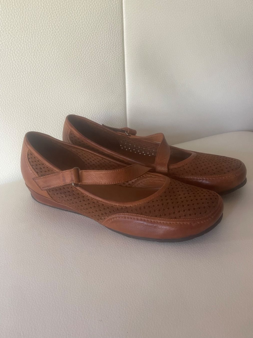 Scarpe da donna: Stanbul Ballerina Leder braun 38 – Nuovo (secondo la descrizione) da Dietikon venduto da Nieselchen