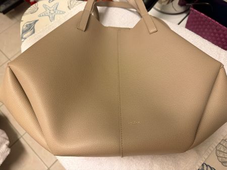 Polène Cyme Leder Tote – Textured Sand – sehr guter Zustand