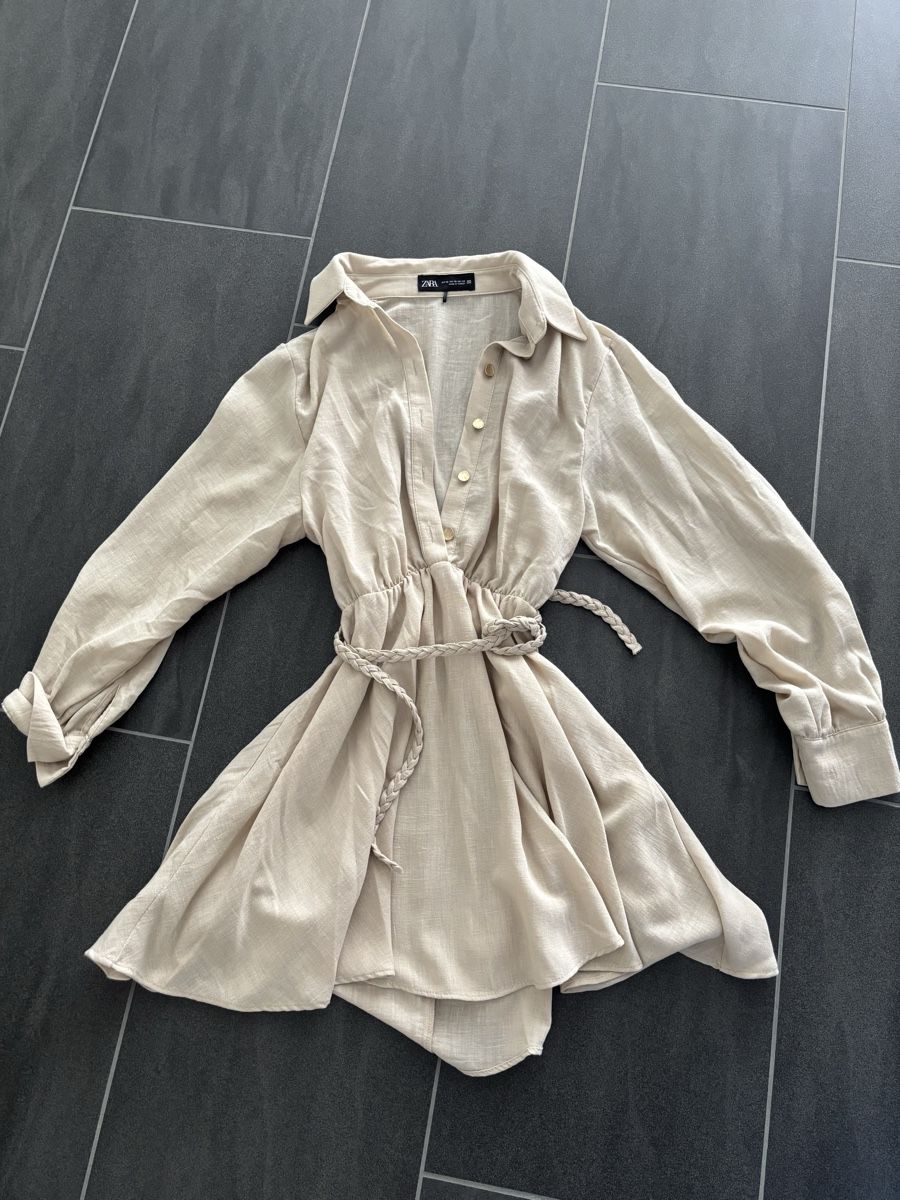 Zara Vestiti: Beiges Zara Kleid – Nuovo (secondo la descrizione) da Kreuzlingen venduto da MFabiana