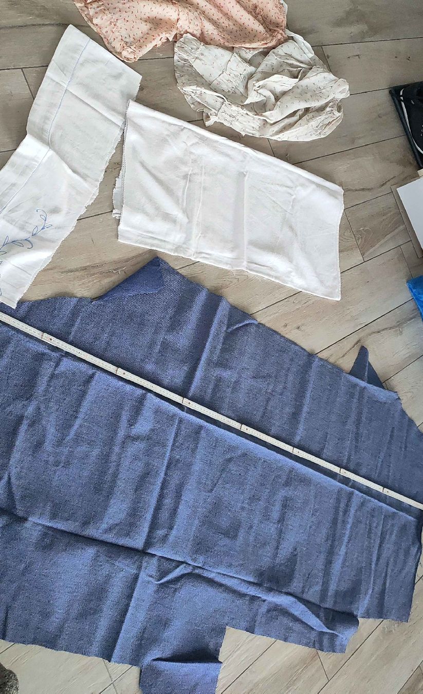 Stoffe: Stoffreste-Sortiment: vintage Baumwolle, Biedemeier & Jeans – Gebraucht aus Gipf-Oberfrick von minini