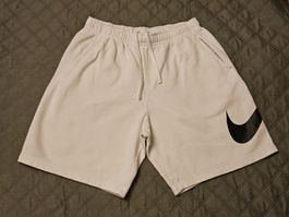 Nike Herren Shorts Gr. L  Sport- & Freizeitshorts guter Zust