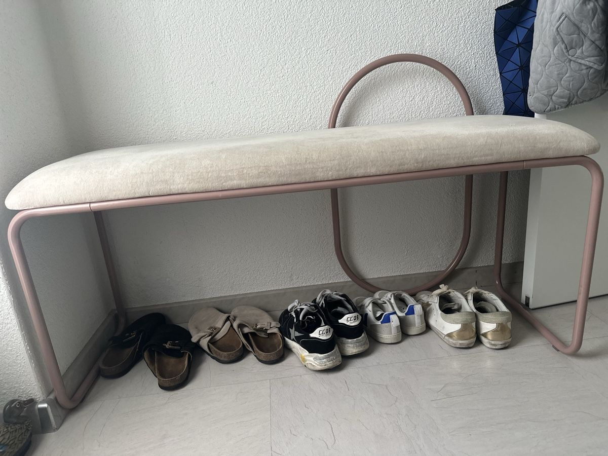 Bänke: AYTM ANGUI Bench – Rose – Gebraucht aus Horgen von RenRio 2