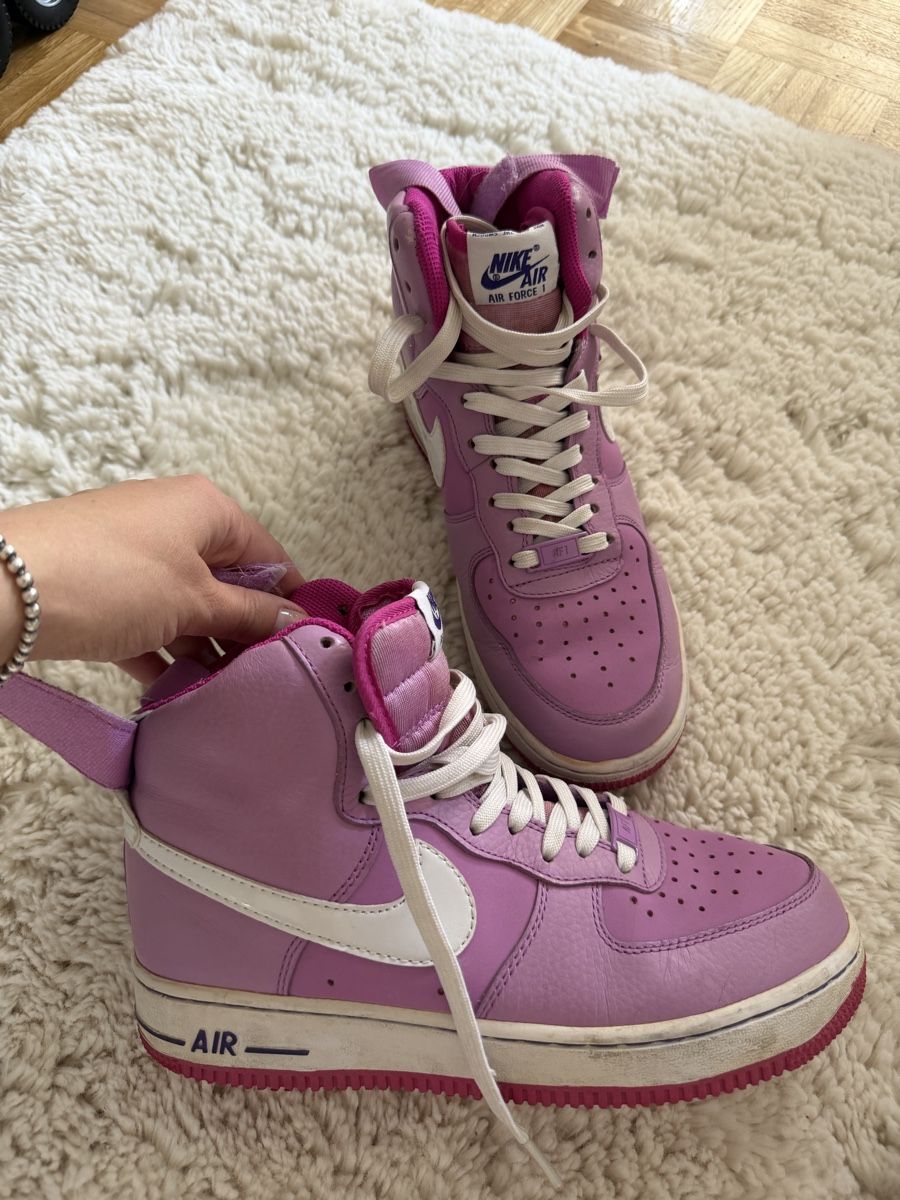 Nike Scarpe da donna: Nike air force  – Usato da Schaffhausen venduto da Nadiuna 1
