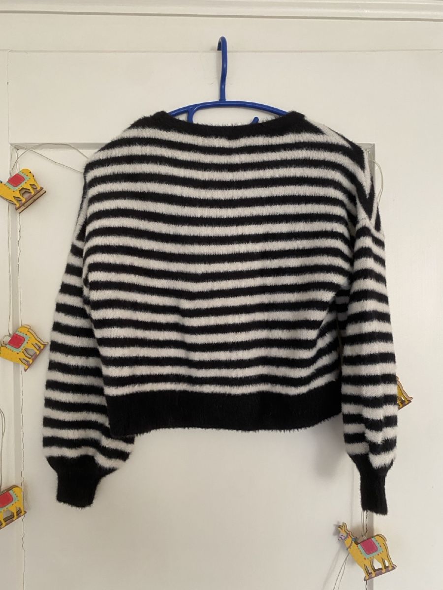Only Pulls & Sweat-shirts: Cropped Pullover – D'occasion à Thun par mrs.bean 1