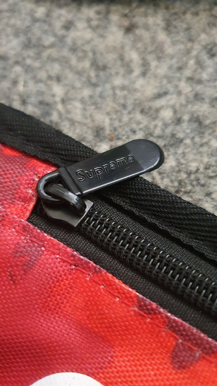 Supreme Borse: Supreme Bauchtasche – Nuovo (secondo la descrizione) da Hünibach venduto da tommy_gunn 2
