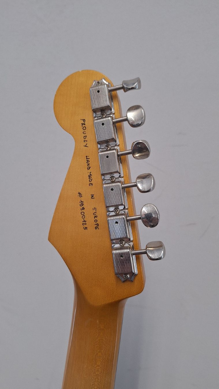 Strumenti musicali: Maxwell "The Axe" Fender Custom Stratocaster Strat! – Usato da Jona venduto da evamatze 3