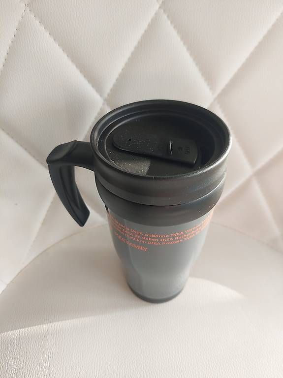 Contenitori & Simili: IKEA Thermobecher Grau/Schwarz – Usato da Schachen LU venduto da Mister-jo