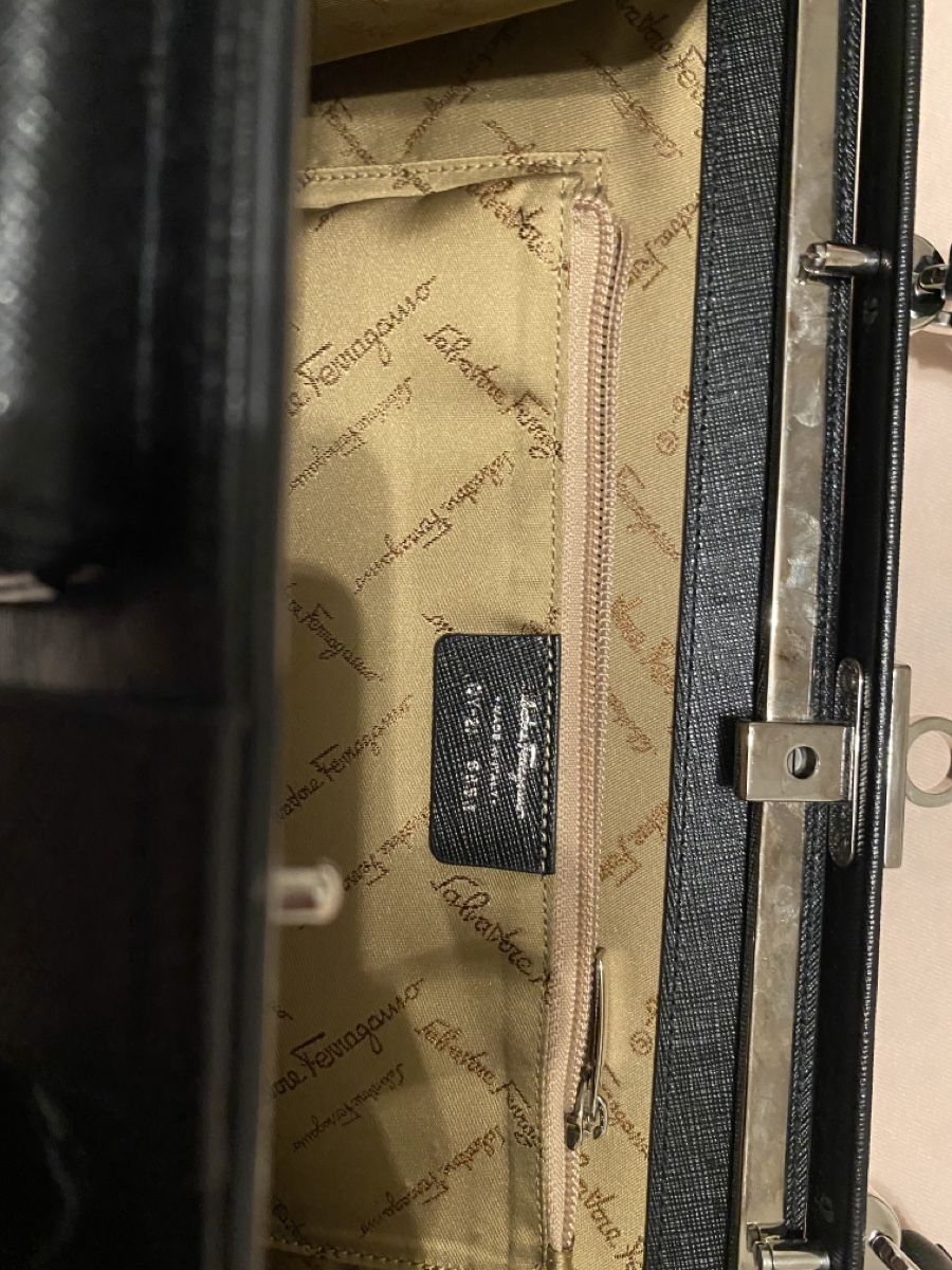 Salvatore Ferragamo Borse: Tasche Salvatore Feragamo – Usato da Rapperswil SG venduto da meg_gh8h 3