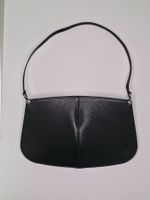 LOUIS VUITTON Epi Demi Lune Pochette SP0001