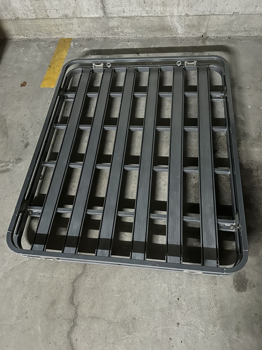 Barres de toit: Roof Rack Cargo Basket Used – D'occasion à Nuerensdorf par Sagnak007 1