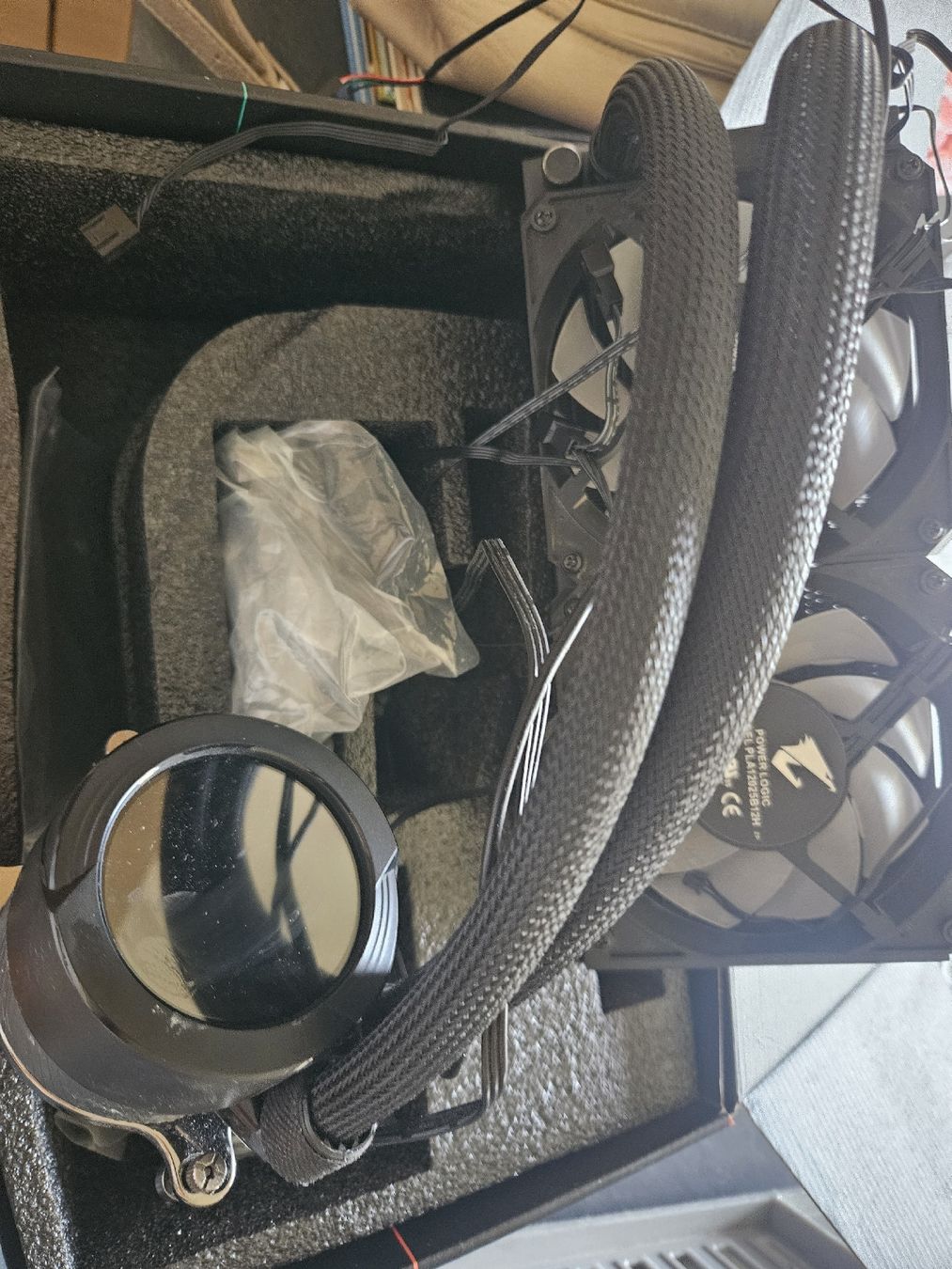 PC: Aorus Waterforce X 240  – Usato da Glis venduto da Oly99 2