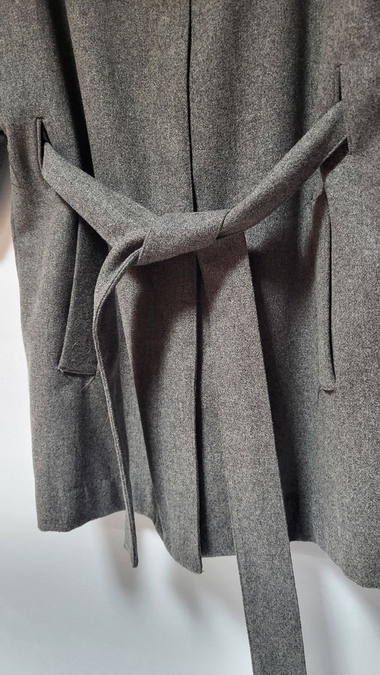 H&M Giacche: Giacca H&M grigia, taglia 34 – Usato da Tesserete venduto da Cat_b 3