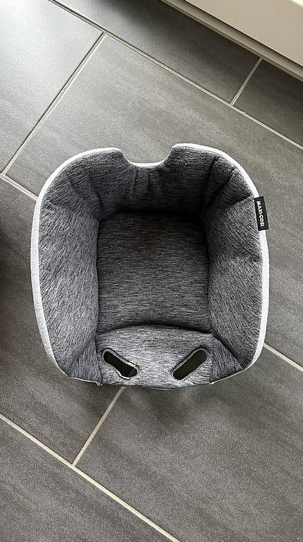 Maxi-Cosi Sièges auto: Maxi-Cosi Babyschale – D'occasion à Oberrohrdorf par Paescu83 2