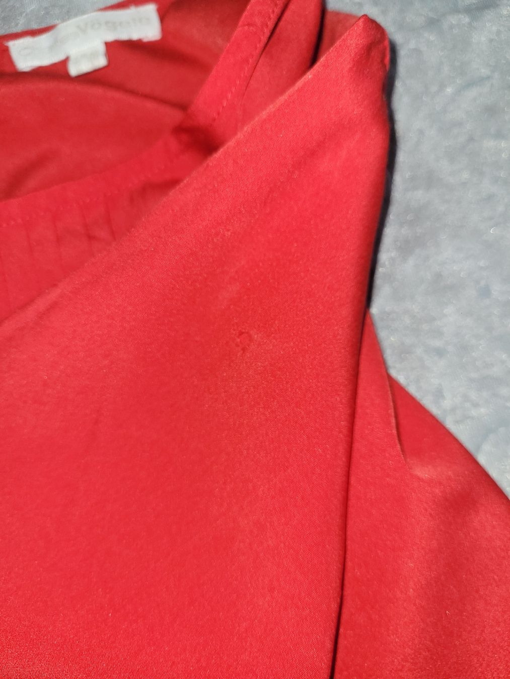 Blusen: Rote Bluse Charles Vögele Gr. 38/40 – Gebraucht aus Bassersdorf von kid_fm98 2