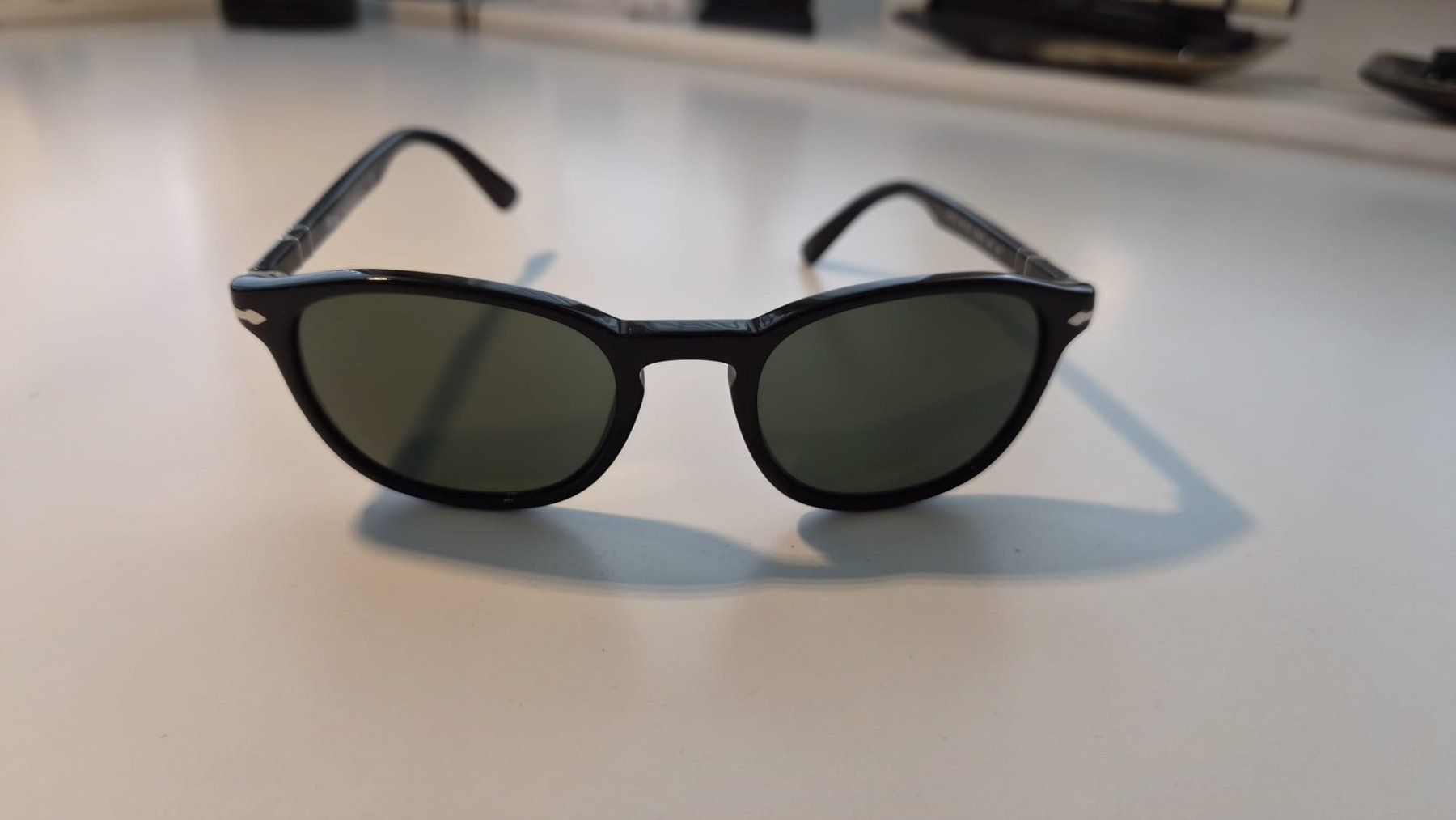 Persol Lunettes & Verres: Sonnenbrille PEesol schwarz Neu – Neuf avec emballage d'origine à Schaffhausen par Fashion1144