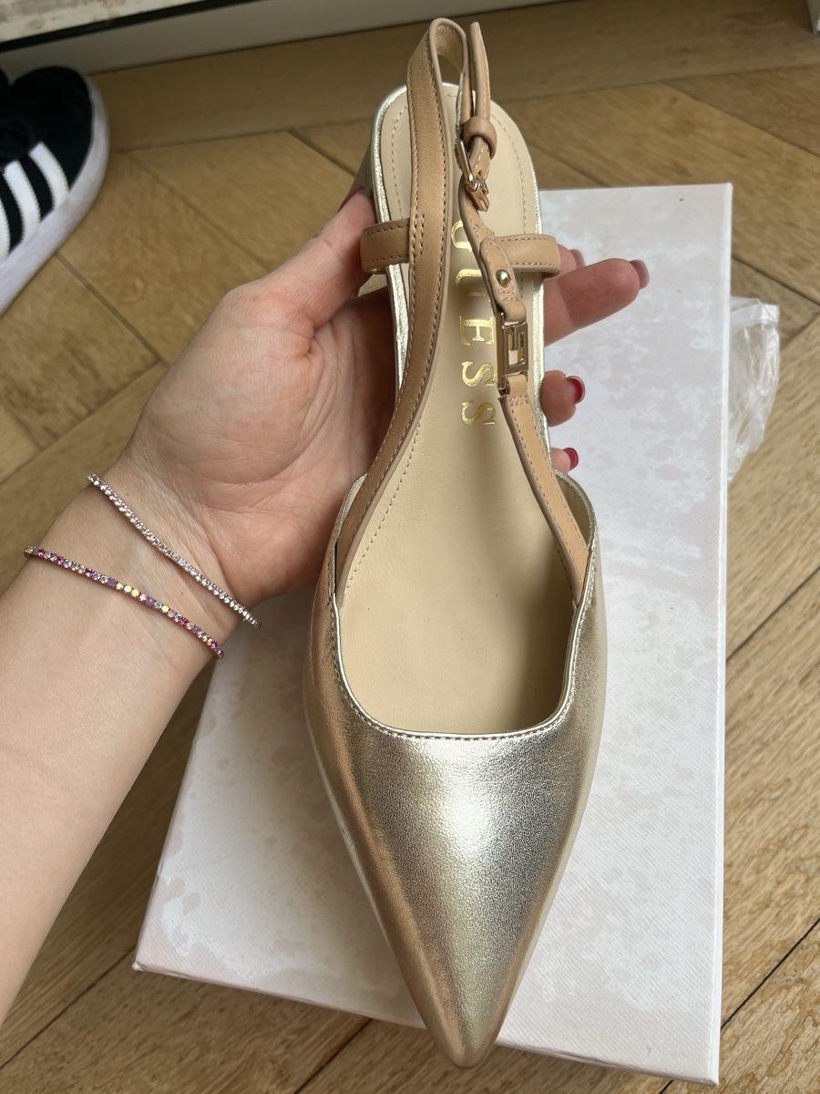 Chaussures femmes: New Gold Guess Pumps – Neuf (Voir description) à Zürich par wen_v6fz 6