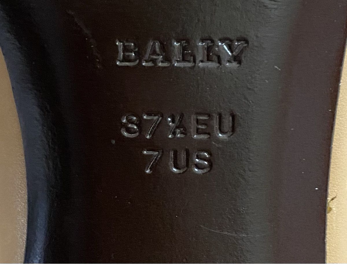 Bally Scarpe da donna: Beige Bally Pumps Grösse 37.5 – Usato da Winkel venduto da Flyhy2020 7