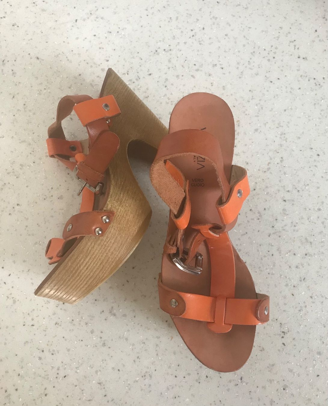 Scarpe da donna: Sandalen, Sommerschuhe, Gr.38 – Usato da Zürich venduto da KEEPINSPIRED 7