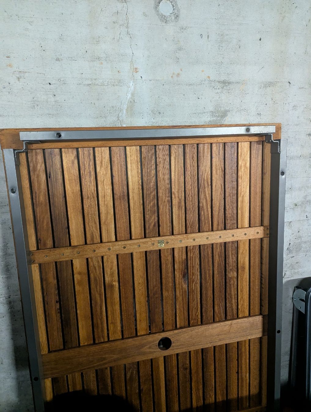 Tables: Balkon oder Gartentisch  – D'occasion à Bülach par alex_raul