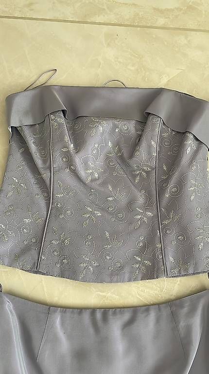 Vestiti: Abendkleid Gr.36-38 – Usato da Suhr venduto da thomann1998
