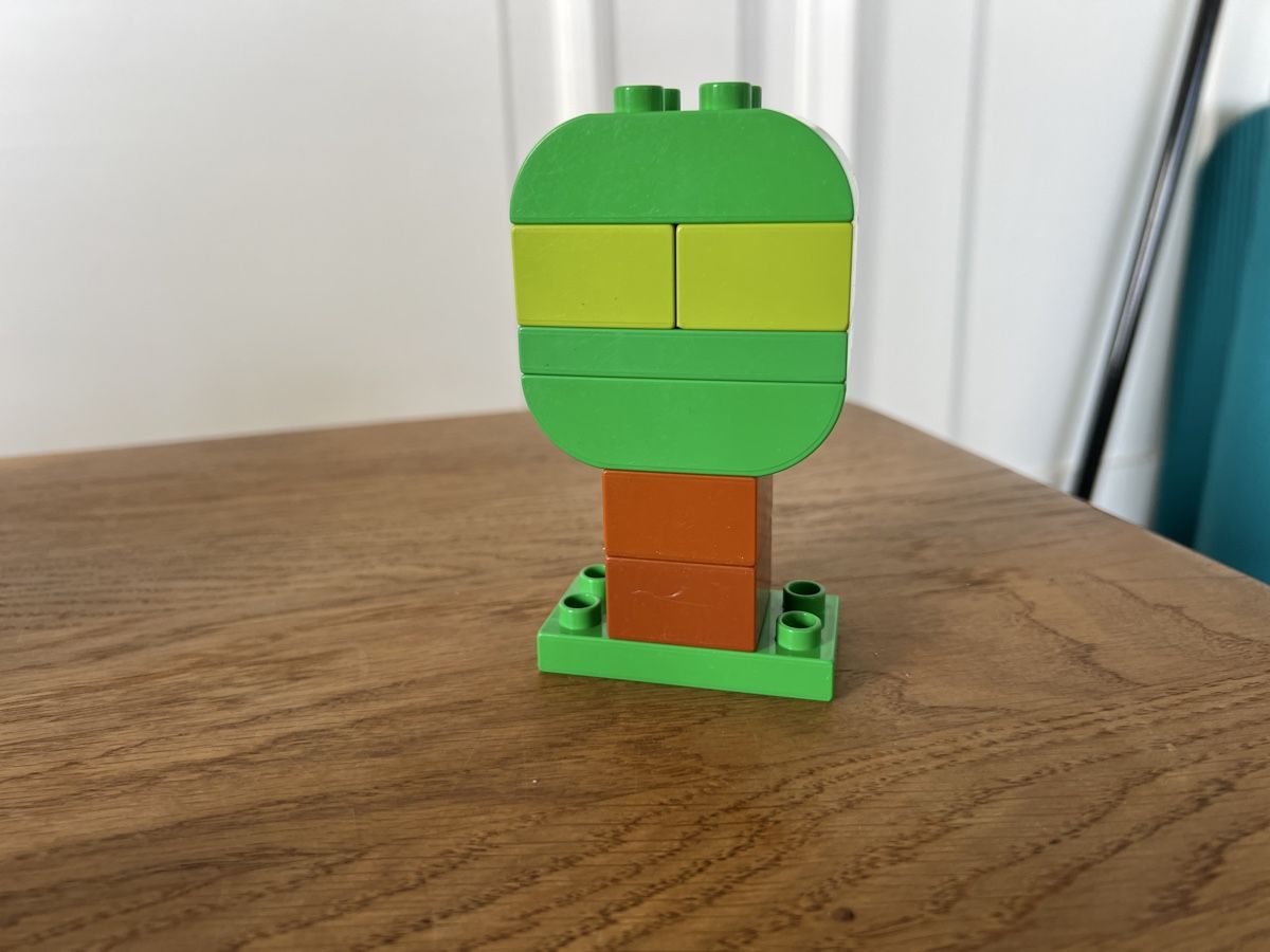 Lego Statuette: LEGO Duplo Eisenbahn Schienen Zug – Usato da Ennetbaden venduto da teo_yg9s 9