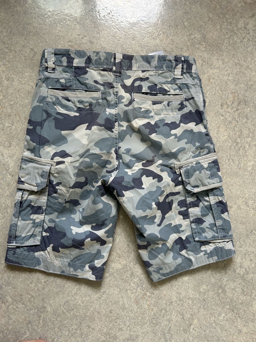 Jeans: Herren Shorts Gr 30 – Neu (gemäss Beschreibung) aus Frauenfeld von berk39 1