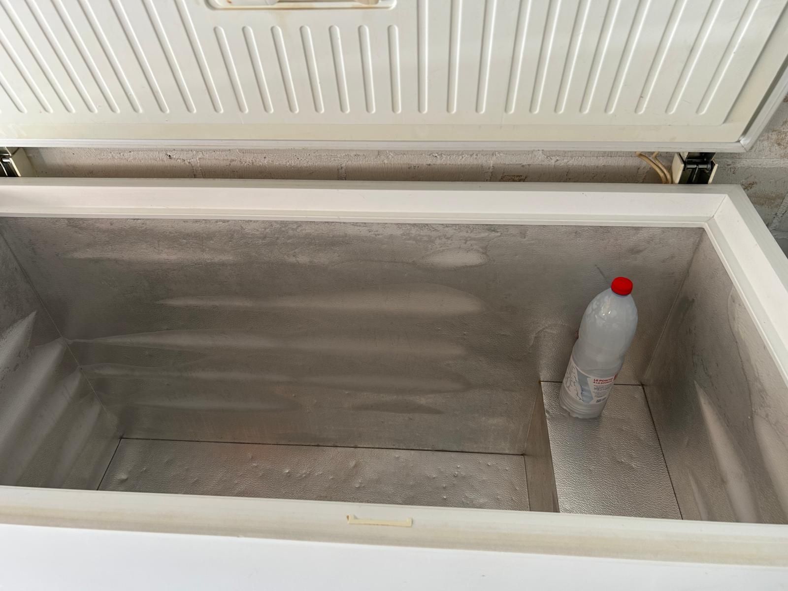 Zanussi Gefrierschrank: tiefkühltruhe – Gebraucht aus Basel von faz_hdd8 3