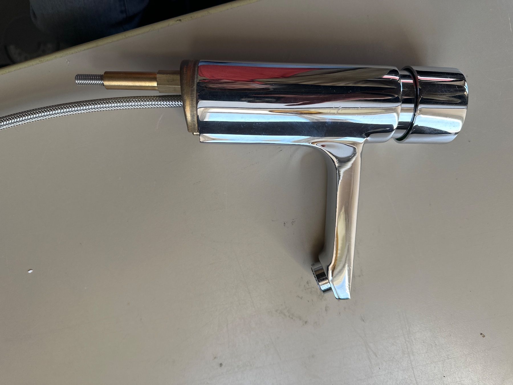 Franke Rubinetteria: Franke Standventil F5 – Nuovo (secondo la descrizione) da Brügg BE venduto da TSP02