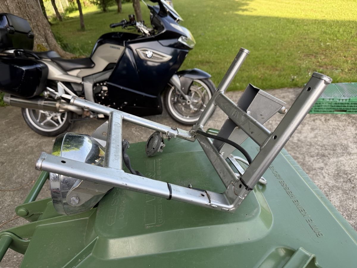 Piaggio Ciclomotori: Porte journal / phare - PIAGGIO SI PTT LA POSTE – Usato da Courtételle venduto da claude41 2