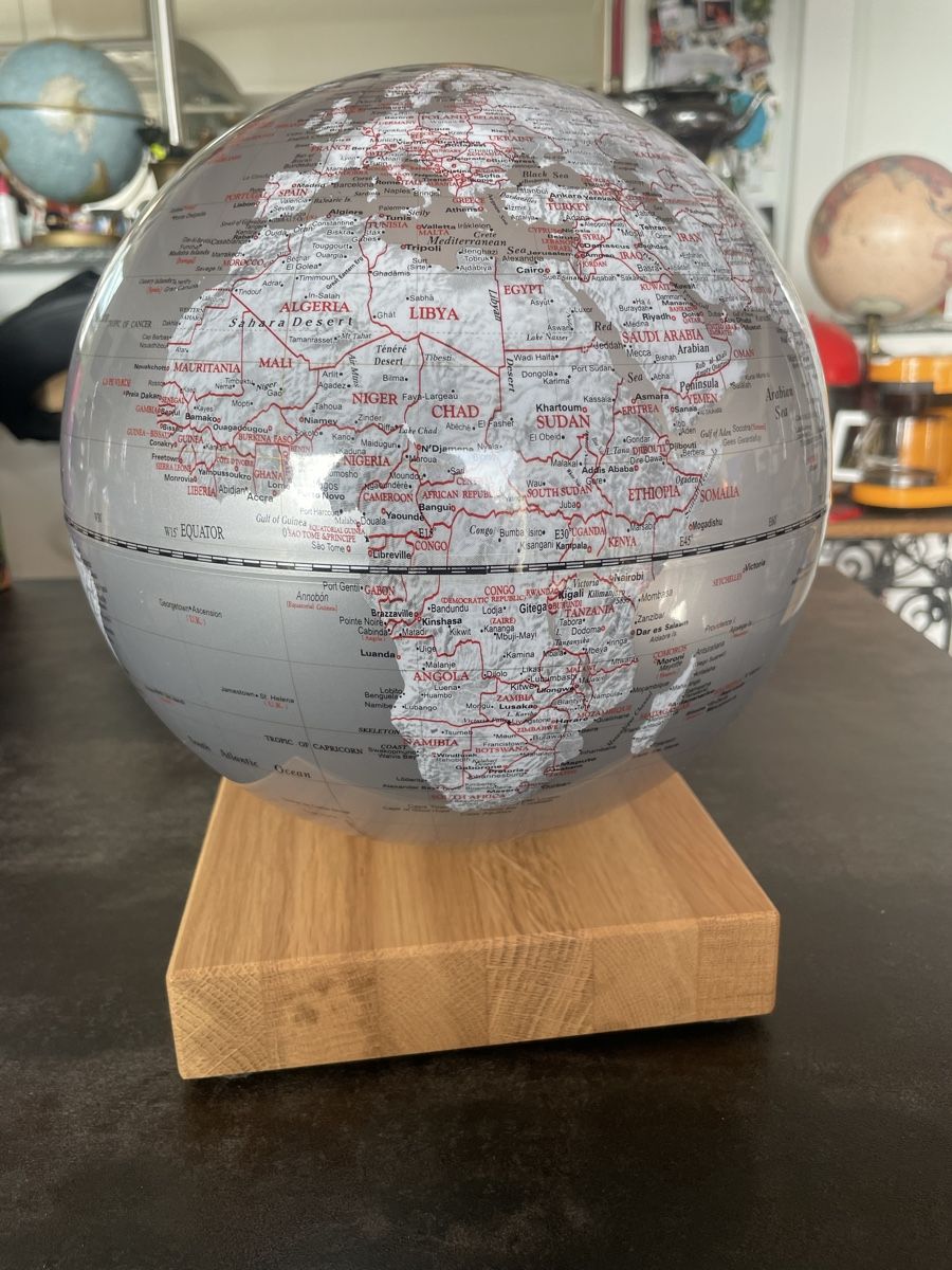 Autres décorations & accessoires: Globe Terrestre Magnétique Emform – D'occasion à Vallamand par Bricbracbroc82 2