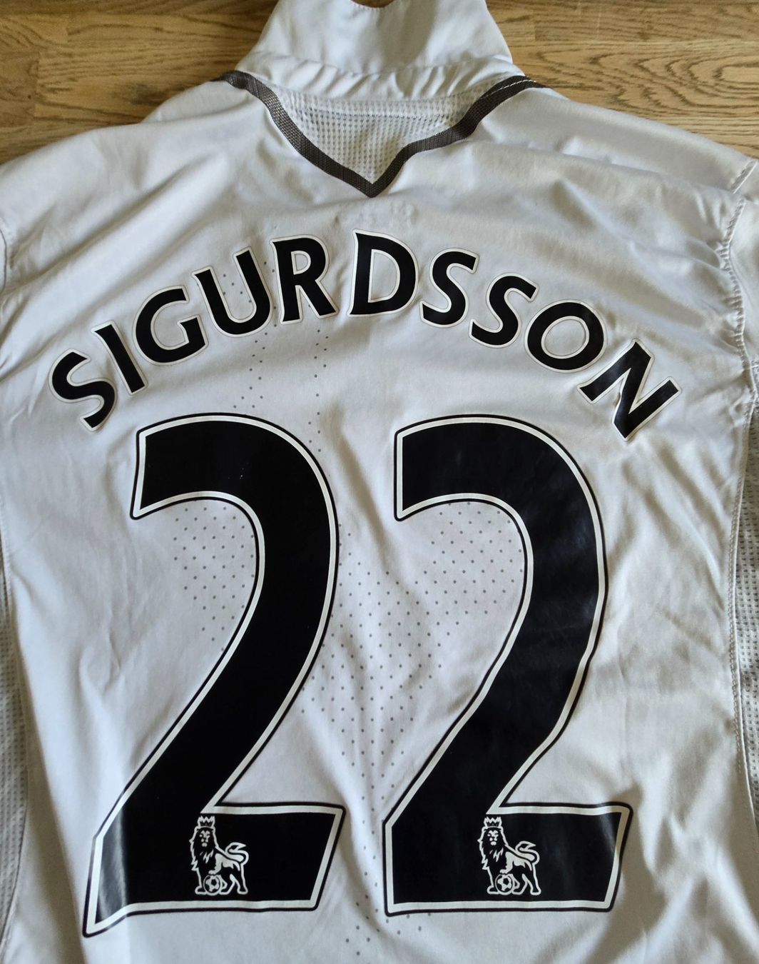 Under Armour Canottiere & Pantaloni: Tottenham | Sigurdsson | 2012/13 – Usato da Zollbrück venduto da MiKron 5